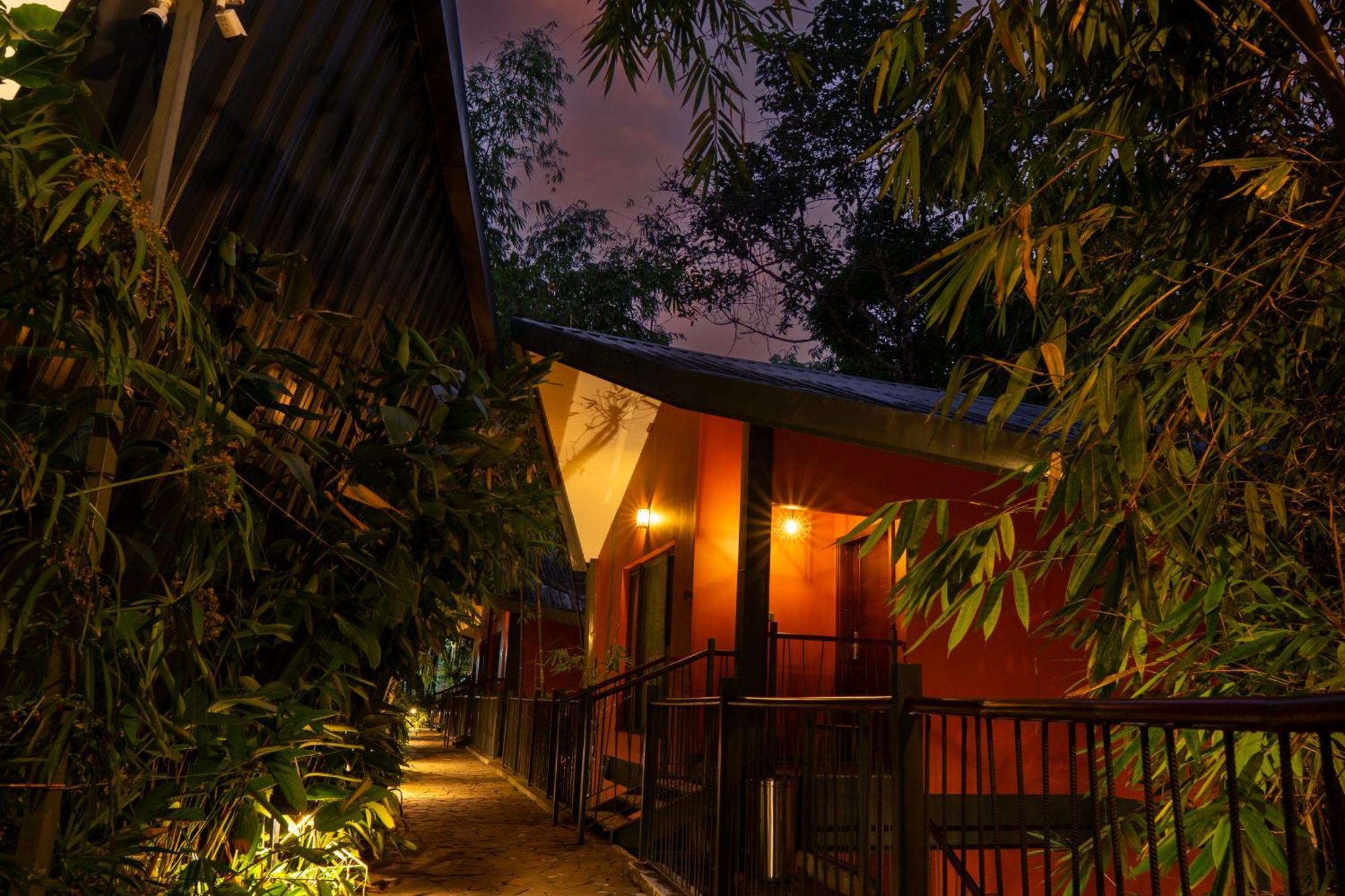 Vyna Hillock Resort And Spa Витхири Экстерьер фото