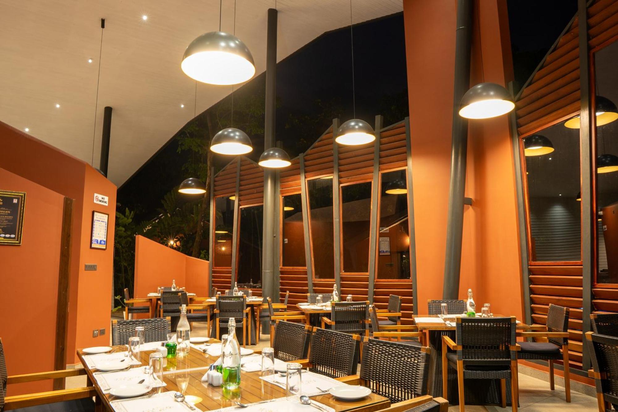 Vyna Hillock Resort And Spa Витхири Экстерьер фото